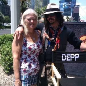 Meet your Posher, Deborah